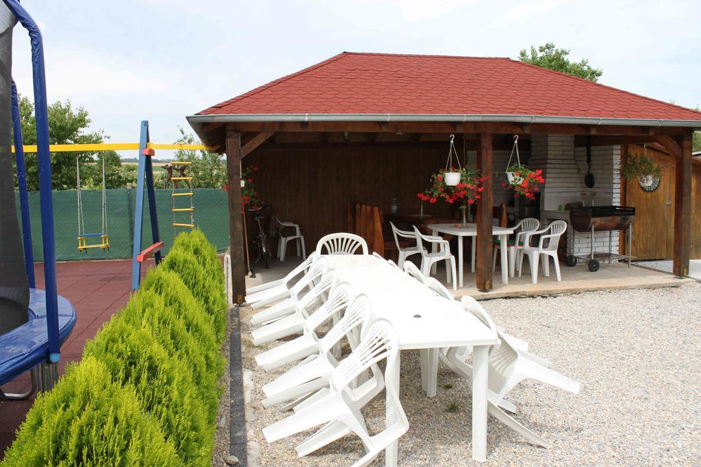 Apartmán Privat Arcadia Podhájska Exteriér fotografie